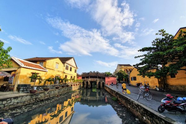 Hoi An town Walking tour with boat trip