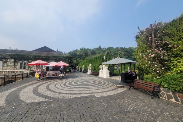 Bà Nà và Cầu vàng cả ngày