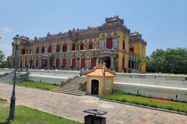 Hue citadel Exploring with Royal Set menu for lunch